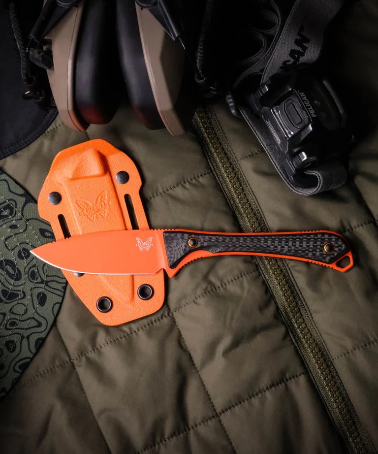 15201OR Altitude® | Carbon Fiber | Drop-point - Image 10