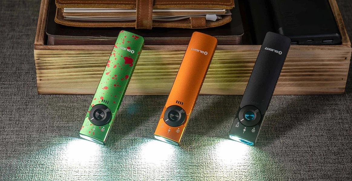 Arkfeld Pro Flat EDC Flashlight with LED Light, UV and Laser - Image 17